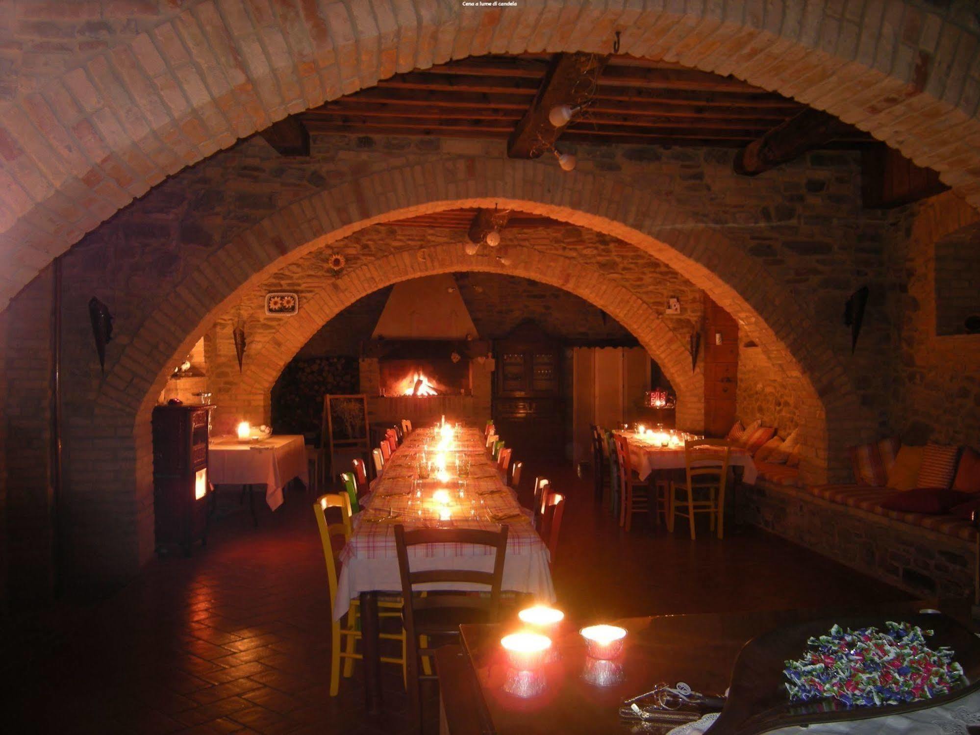 Agriturismo Goccia Di Luna Umbertide Buitenkant foto