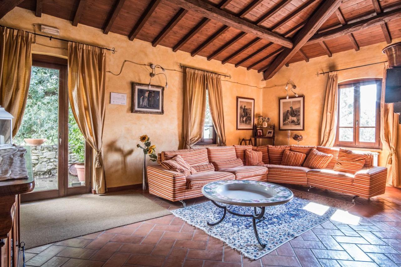Agriturismo Goccia Di Luna Umbertide Buitenkant foto