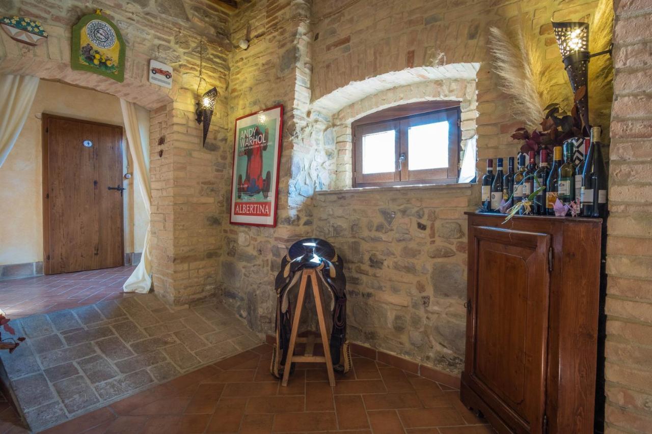 Agriturismo Goccia Di Luna Umbertide Buitenkant foto