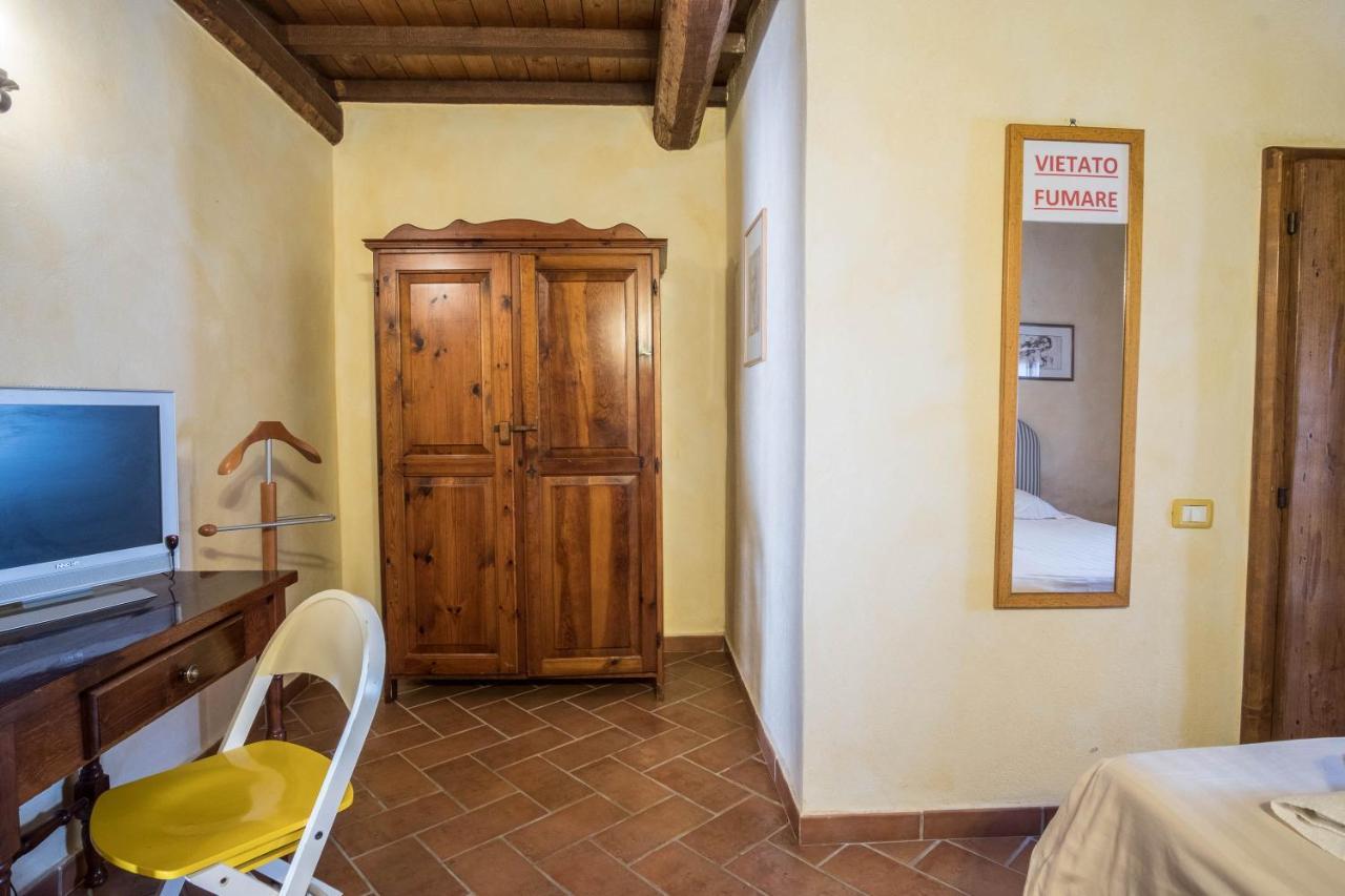 Agriturismo Goccia Di Luna Umbertide Buitenkant foto